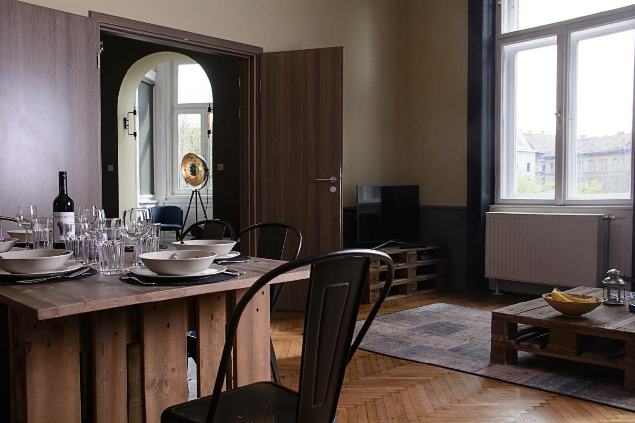 W-Tree Loft Style Apartment Budapest Exterior foto